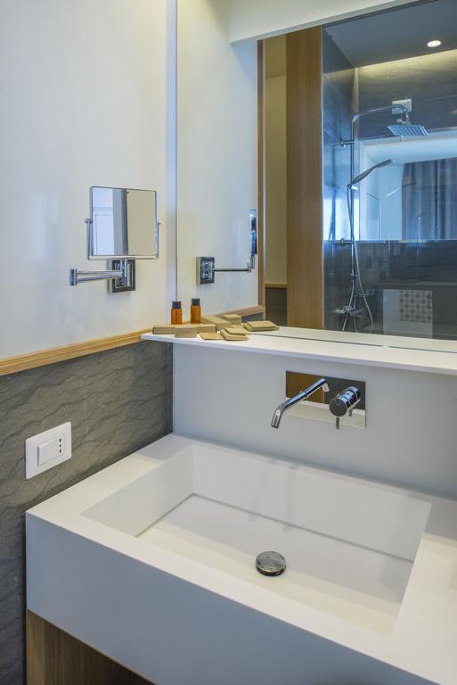 Gaura Apartments تراباني الغرفة الصورة