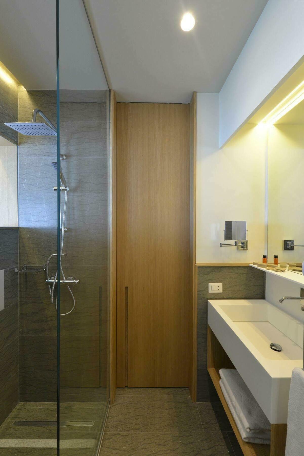 Gaura Apartments تراباني المظهر الخارجي الصورة