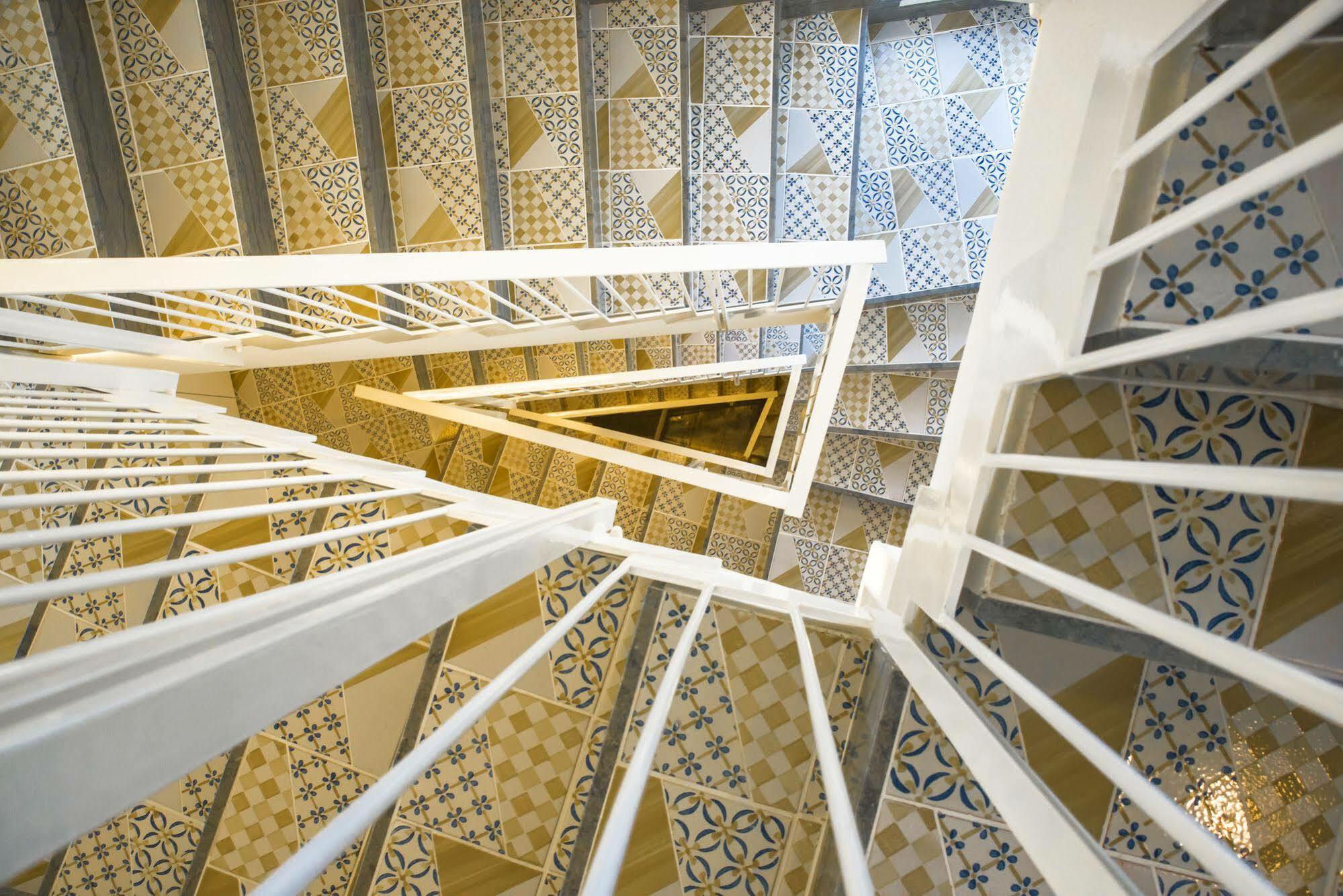 Gaura Apartments تراباني المظهر الخارجي الصورة